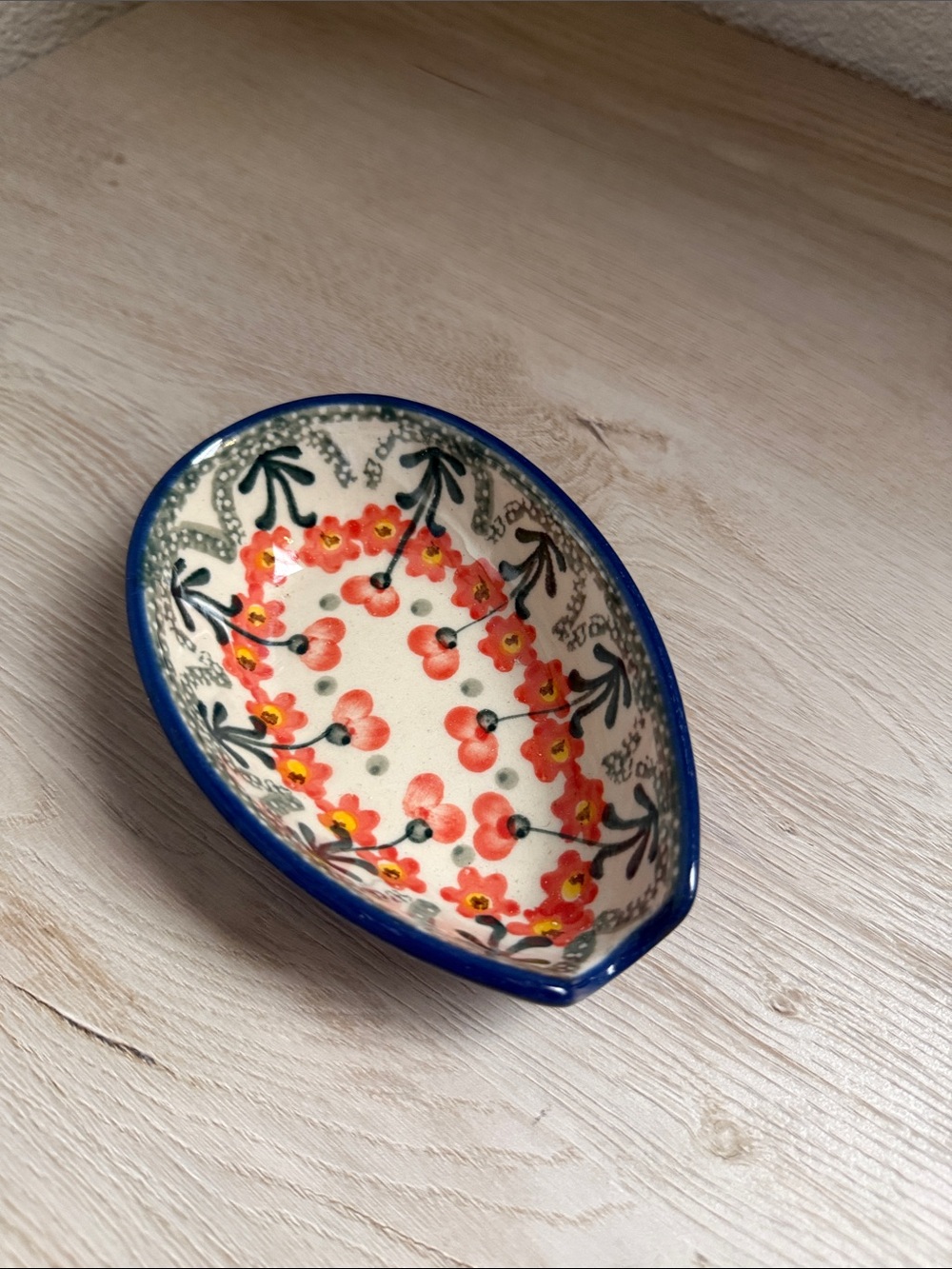 Boleslawiec Collection Hand-Painted Floral Ceramic Spoon Rest - Blue Trim